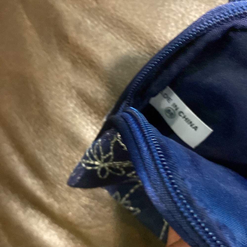 Givenchy makeup pouch - Picture 6 of 7